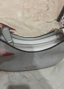 Guess Shoulder Bag