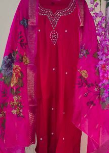 Elegant Pink Kurta Set