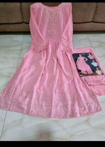 Brandnew Nairacut Kurti Palazzo Set 🤩🤩