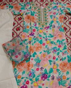 Floral Kurta Set