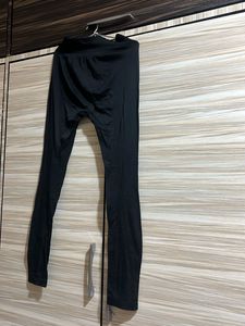 Black leggings - comfortable & stylish
