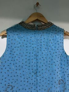 Women top