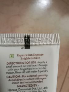 Mama Earth Ubtan Face Wash