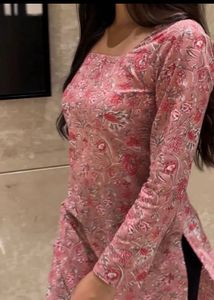 Pink kurti