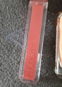 2 Lipstick ,Foundation