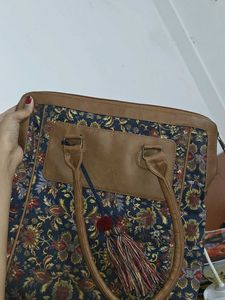 Floral Tapestry Tote Bag 🎀✨