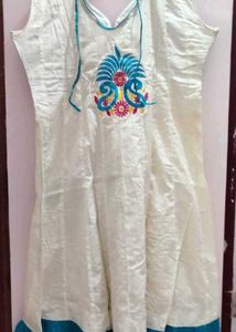 White and Blue Cotton kurti with Embroidered Motif