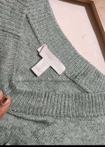 Light Grey Winter Top For Girl Or Woman 42 Bust