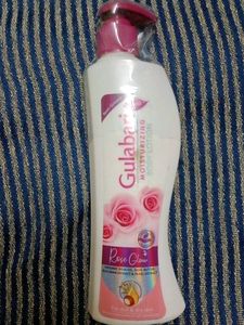 Gulabari Moisturizing Body Lotion