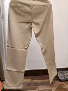 Raymond's men's Khaki Straight Leg Pan