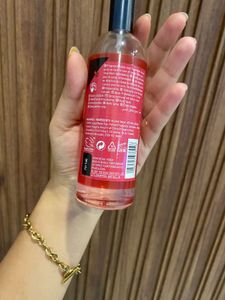 Body Shop Strawberry Brume corps Mist