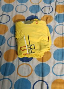 I Want To Sell Two T-shirt