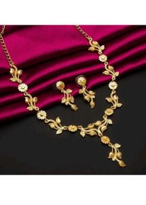 Elegant Gold-Plated Necklace Set