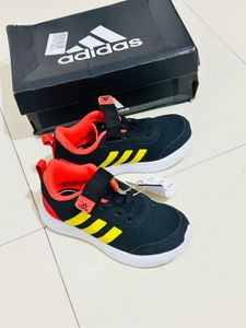 Adidas Boy Footwear 6-8 Years