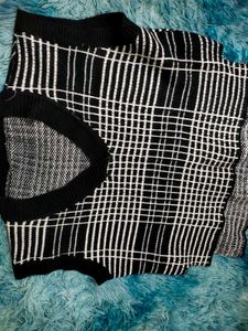 Black & White Plaid Top