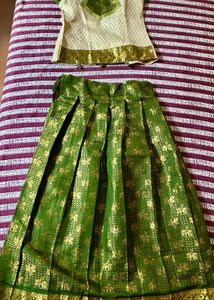 Pattu Pavadai Set