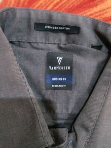 Vanheusen Solid Grey Shirt