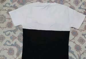 Black &amp; White Colorblock Tee