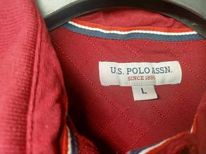 us polo t-shirt redesh colour only one time used