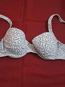 combo Of Four  Bra n panty in imported fabric