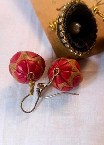 Black Thread &amp; Stone Earrings