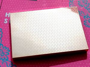 Kay Beauty Multi Texture Eyeshadow Palette