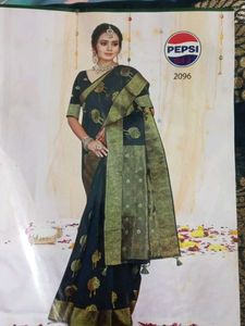 Elegant Black &amp; Gold Saree