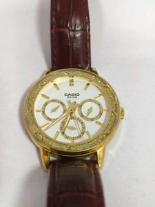 Stylish Casio Watch for Women