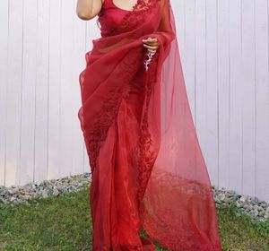 Beautiful red Saree With Blouse
