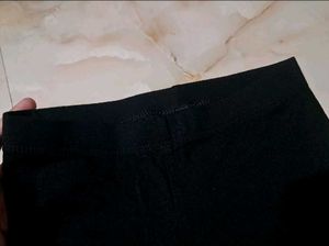 H&amp;M Black Leggings