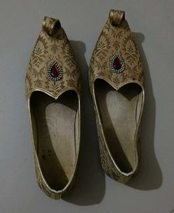 Gold Wedding Juttis with Jewel