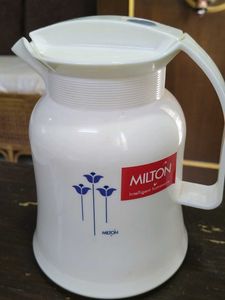 Milton Vaccum Flask