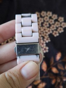 Fastrack Women&#39;s Watch - Stylish &amp; Unique