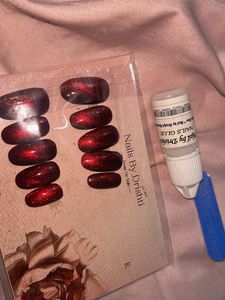 Red Press On Nails