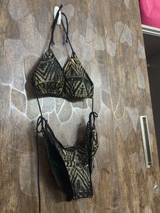 It’ Bikini Set Which Is Already Used So Selling It