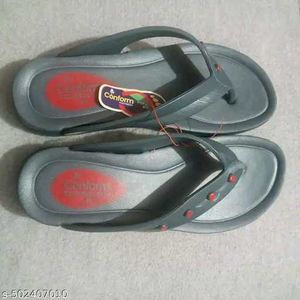 Women Slippers. 6 And 7 Sized.