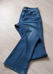 bootcut jeans