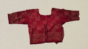 Traditional Bandej Saree