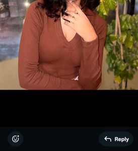 Burger bae Stylish Brown V-Neck Crop Top