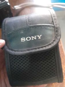 SONY DSC-S2100 CAMERA