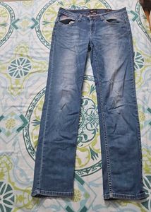 mid waist straight fit denim
