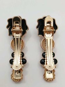 Floral Pearl Hair Clips (Set of 2)