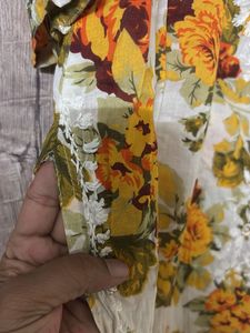 Floral Print chikenkari Kurta