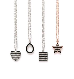 💖SET OF 4💖 BLACK PENDENT