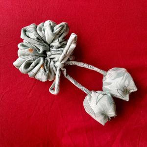 Rose Scrunchie