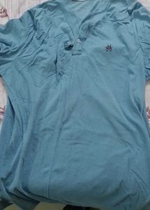 hi I want to sell thus brand t shirt for sale