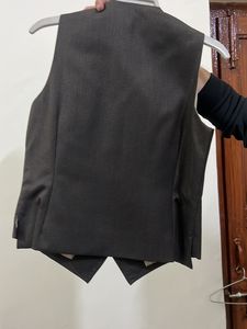 Coat 2 Without Pant Like New