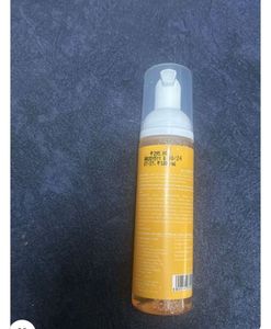 Vitamin C Foaming Facewash