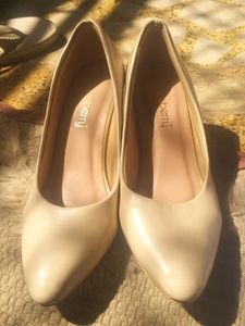 ❤Price❤drop❤Amazing Sexy High Heels 37 Size
