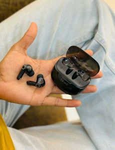 Boat Airdopes - Truly Wireless Earbuds